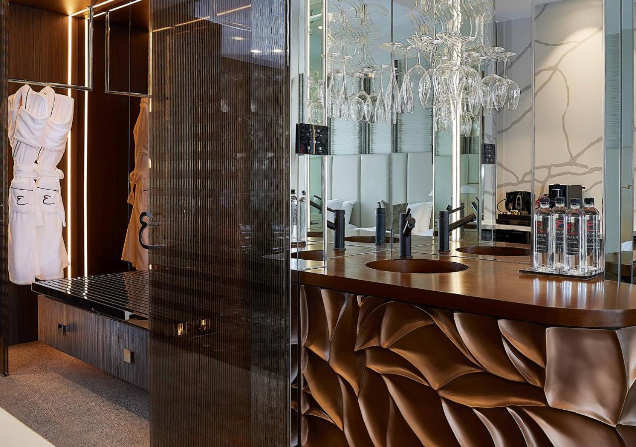 Emporium South Bank Hotel
